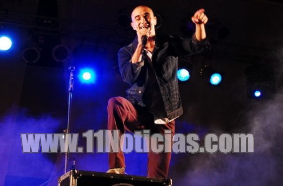 Abel Pintos editará en un mes su nuevo CD y DVD Abel Pintos editará en un mes su nuevo CD y DVD
