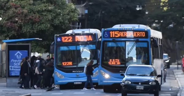 Habrá transporte gratuito en Rosario para asistir a la marcha por el Día de la Memoria 