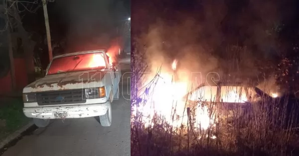 Fray Luis Beltrán: Dos incendios de vehículos en Barrio Sargento Cabral durante la madrugada