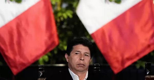 Crisis política en Perú: los legisladores destituyeron al presidente luego de que anunciara la disolución del Congreso