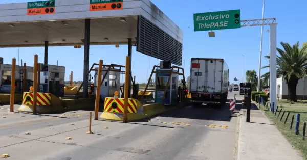 Autopista Rosario-Santa Fe: reemplazarán cabinas de cobro por TelePASE