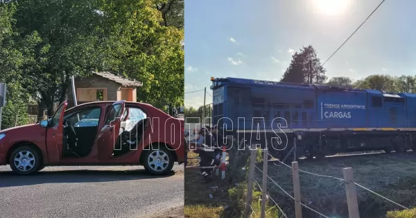 Un tren colisionó con un automóvil en Villa la Ribera
