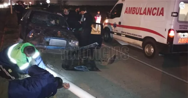Beltrán: perdió el control de su auto y se estrelló contra una columna de la avenida Interurbana