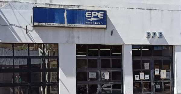 Cansados de los cortes de luz, vecinos de Capitán Bermúdez marcharán hacia la EPE