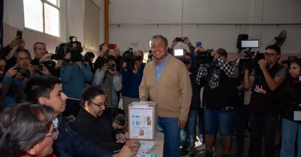 Neuquén: Figueroa fue electo gobernador de Neuquén y puso fin a la hegemonía del MPN tras 60 años