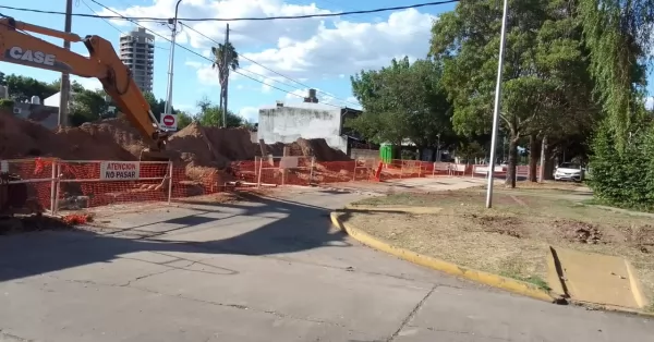 San Lorenzo: ASSA renueva la red cloacal y cortará el tránsito por un mes en calle Colón al 600