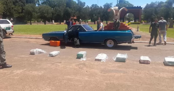 Secuestraron 128 kilos de marihuana que eran trasladados en un coche fúnebre