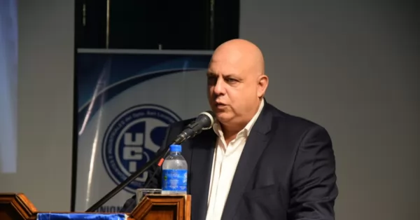 Foro Hidrovía San Lorenzo: “Santa Fe es una provincia que da mucho y la Nación devuelve poco”