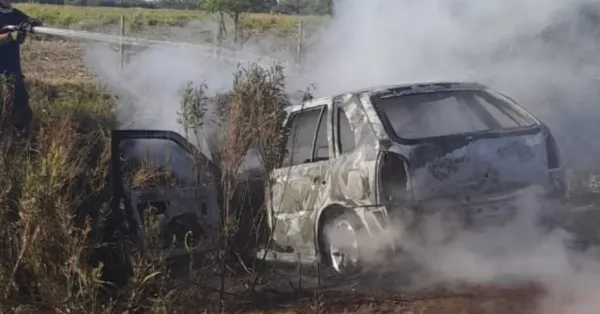 Encontraron incendiado en Andino el auto del camarógrafo asesinado en San Lorenzo