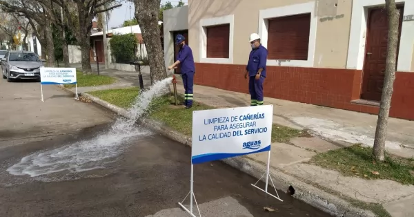 Aguas santafesinas reprogramó para el viernes tareas de limpieza de cañerías en San Lorenzo