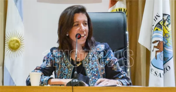 Durante el mes de julio Luciana Resquín quedará a cargo del Ejecutivo 