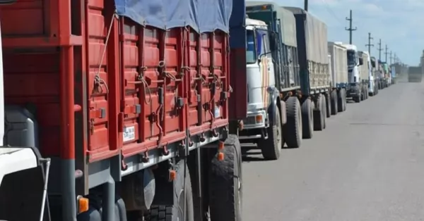 Se normaliza el ingreso de camiones a los puertos del Cordón Industrial 