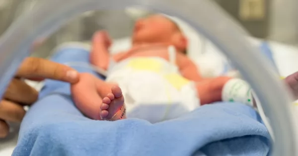 El gobierno anunció el valor más bajo de mortalidad infantil en la historia del país