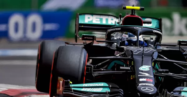 Bottas larga primero en el GP de F1 de México por delante de Hamilton y Verstappen