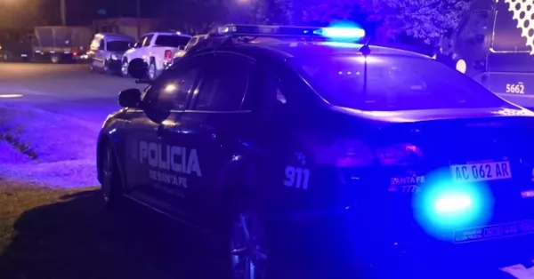 Asesinaron a un hombre de 82 años en una balacera contra su casa en Rosario