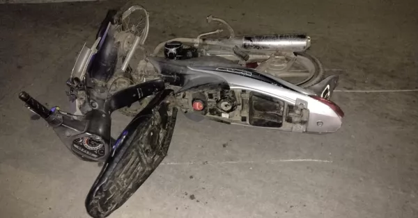 Bermúdez: una joven murió y otro resultó herido tras accidentarse en moto en la Avenida Interurbana