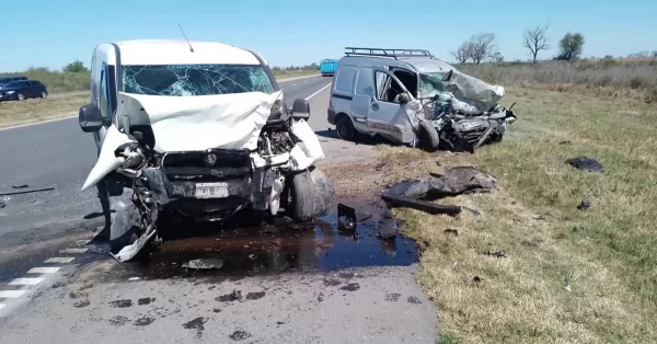 Tres muertos tras un choque frontal en la Autopista Rosario - Santa Fe
