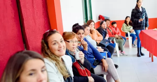 San Lorenzo: Comenzó en barrio El Pino una nueva etapa del programa para mujeres emprendedoras