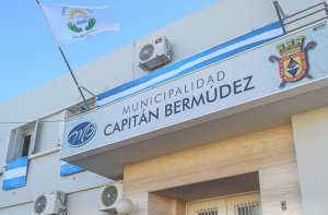 Polémica por la licencia del intendente de Capitán Bermúdez 