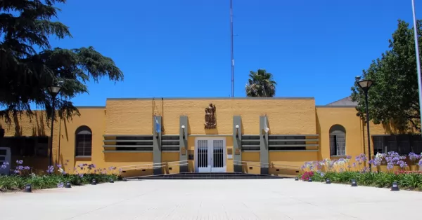 La Municipalidad de San Lorenzo es la primera del país en pagar el medio aguinaldo