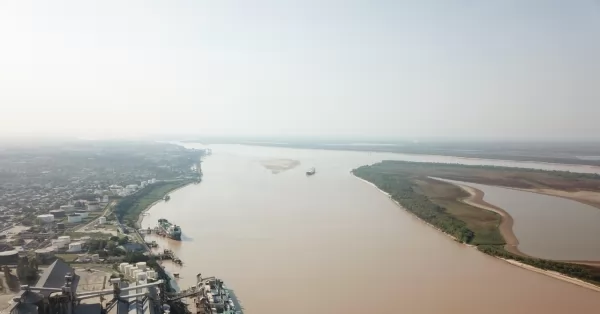 El río Paraná se acerca a los 2 metros de altura 