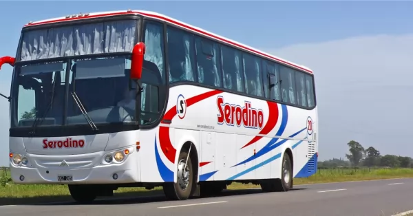 La empresa Serodino recorta dos de sus servicios en medio de la crisis de transporte